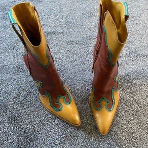 BCBGirl boots